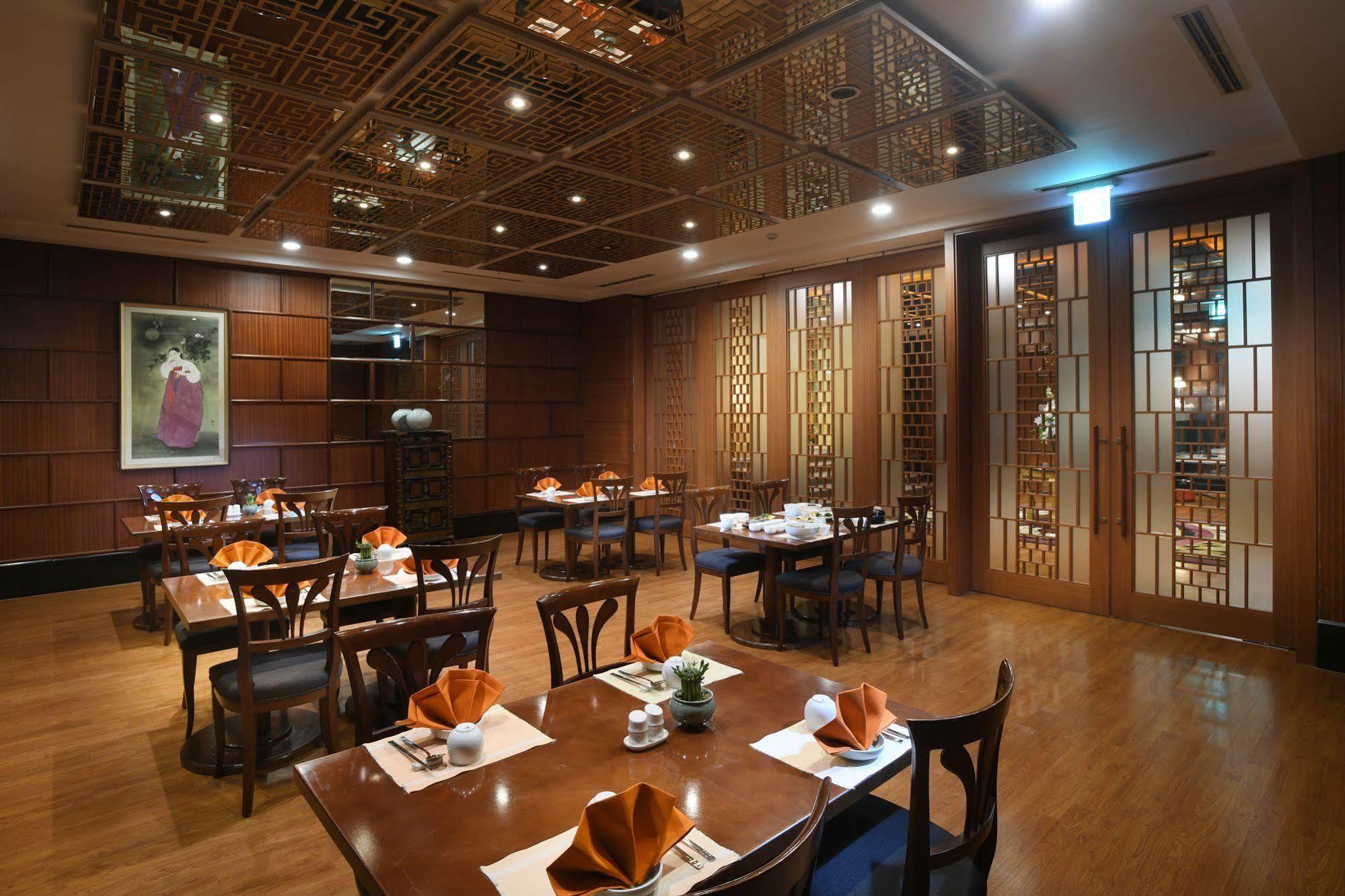 Jeju Oriental Hotel & Casino Buitenkant foto